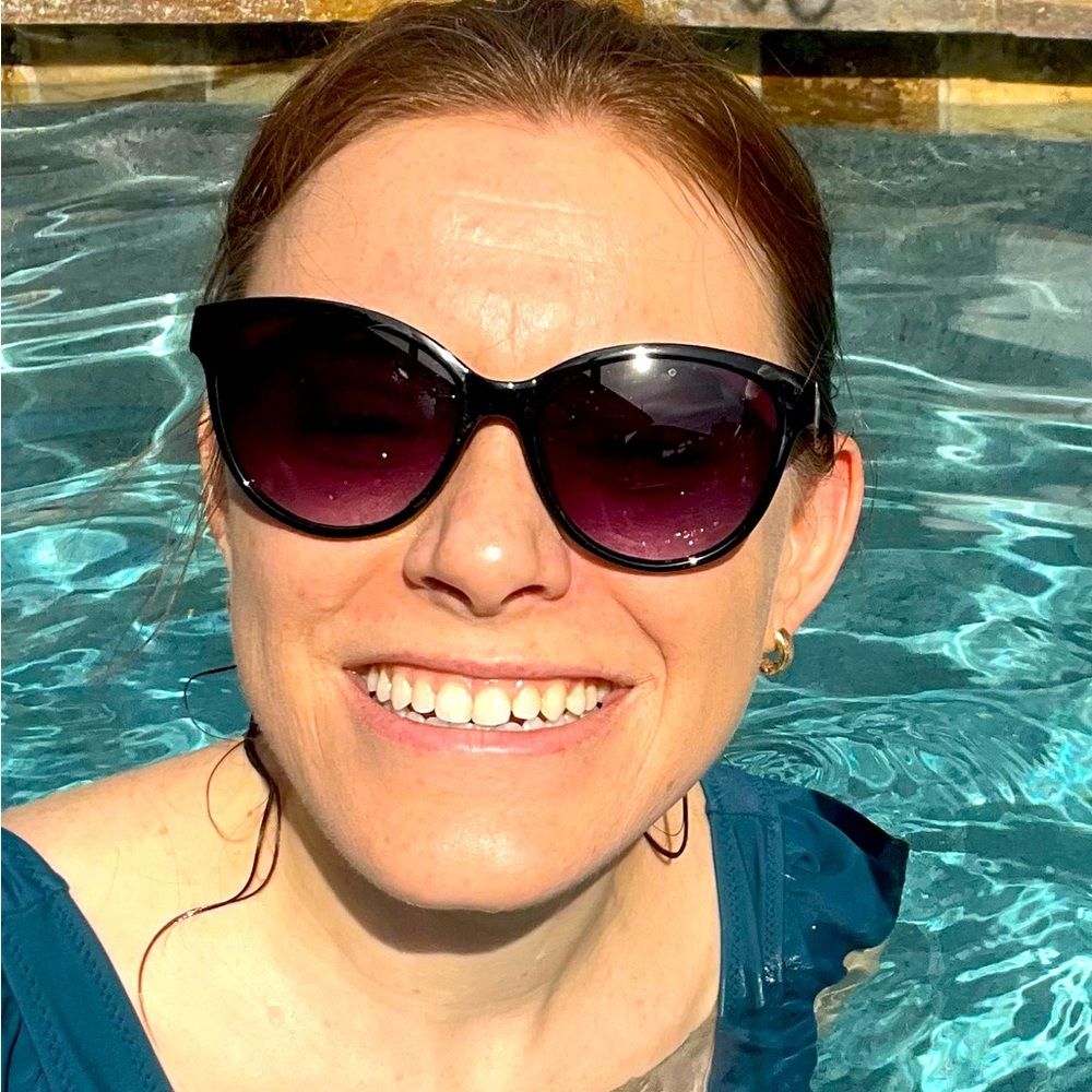 Meet your Posher, Alex